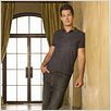 Sobreviviendo a los ricos : foto Brian Hallisay