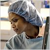 Enfermera Hawthorne : foto Kimberly Elise