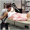 Dime con cuántos : foto Anna Faris, Mark Mylod, Thomas Lennon
