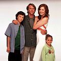 foto Geena Davis, John Francis Daley, Makenzie Vega, Peter Horton