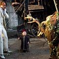 El imaginario del Doctor Parnassus : foto Heath Ledger, Terry Gilliam, Verne Troyer