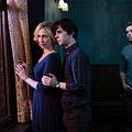 Foto Freddie Highmore, Max Thieriot, Vera Farmiga