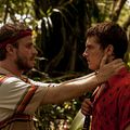 Escobar: Paraíso perdido : Foto Brady Corbet, Josh Hutcherson