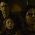 Extinction : Foto Clara Lago, Jeffrey Donovan, Quinn McColgan