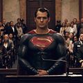Batman v Superman: El amanecer de la justicia : Foto Henry Cavill