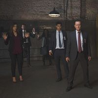 Foto Elyes Gabel, Katharine McPhee, Robert Patrick