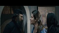 <strong>Más allá de las colinas</strong> Tráiler VO