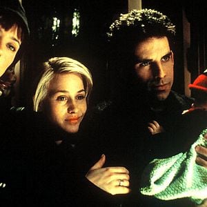 flirteando con el desastre pelicula Título en inglés: flirteando con el desastre título original: flirting with disaster sinopsis:mel coplin es un joven neoyorquino que, aunque ama a su esposa y a su hijo, siente la necesidad de conocer a sus padres biológicos. flirteando con el desastre pelicula Título en inglés: flirteando con el desastre título original: flirting with disaster sinopsis:mel coplin es un joven neoyorquino que, aunque ama a su esposa y a su hijo, siente la necesidad de conocer a sus padres biológicos.