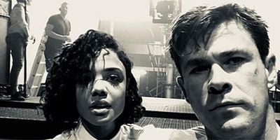 Tessa Thompson y Chris Hemsworth se lo pasan así de bien en el rodaje de 'Men in Black’