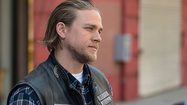 Watch Sons Of Anarchy