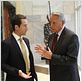 24 : foto Bob Gunton, Chris Diamantopoulos