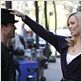 Ladrón de guante blanco : foto Laura Vandervoort, Matt Bomer