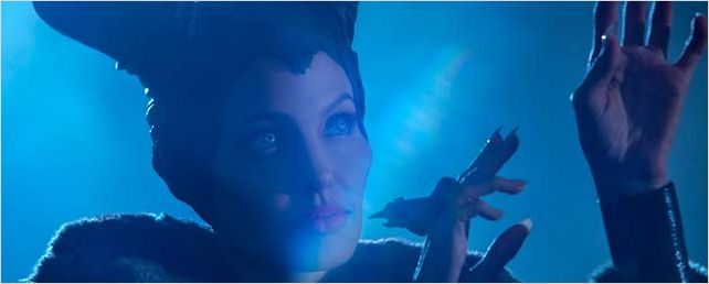 'Maléfica': Angelina Jolie y Ellen Fanning hablan de la villana de Disney 'Maléfica': Angelina Jolie y Ellen Fanning hablan de la villana de Disney
