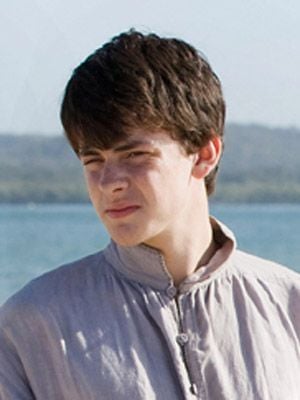 Skandar Keynes - SensaCine.com