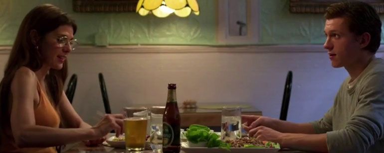 En la recién estrenada película de Tom Holland no muestra en pantalla al famoso personaje, pero sí existe en este mundo.