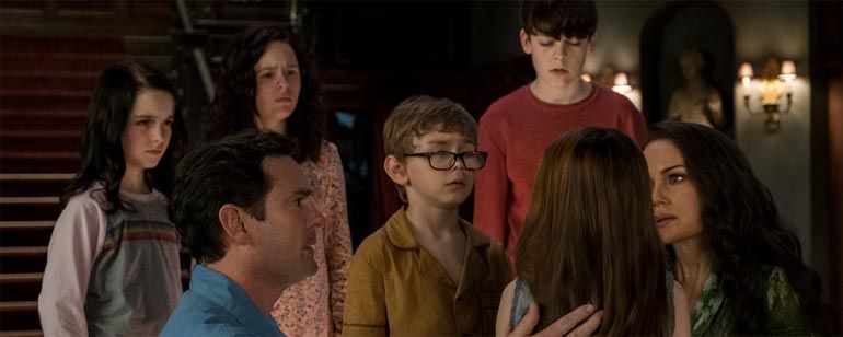 La Maldicion De Hill House Reparto