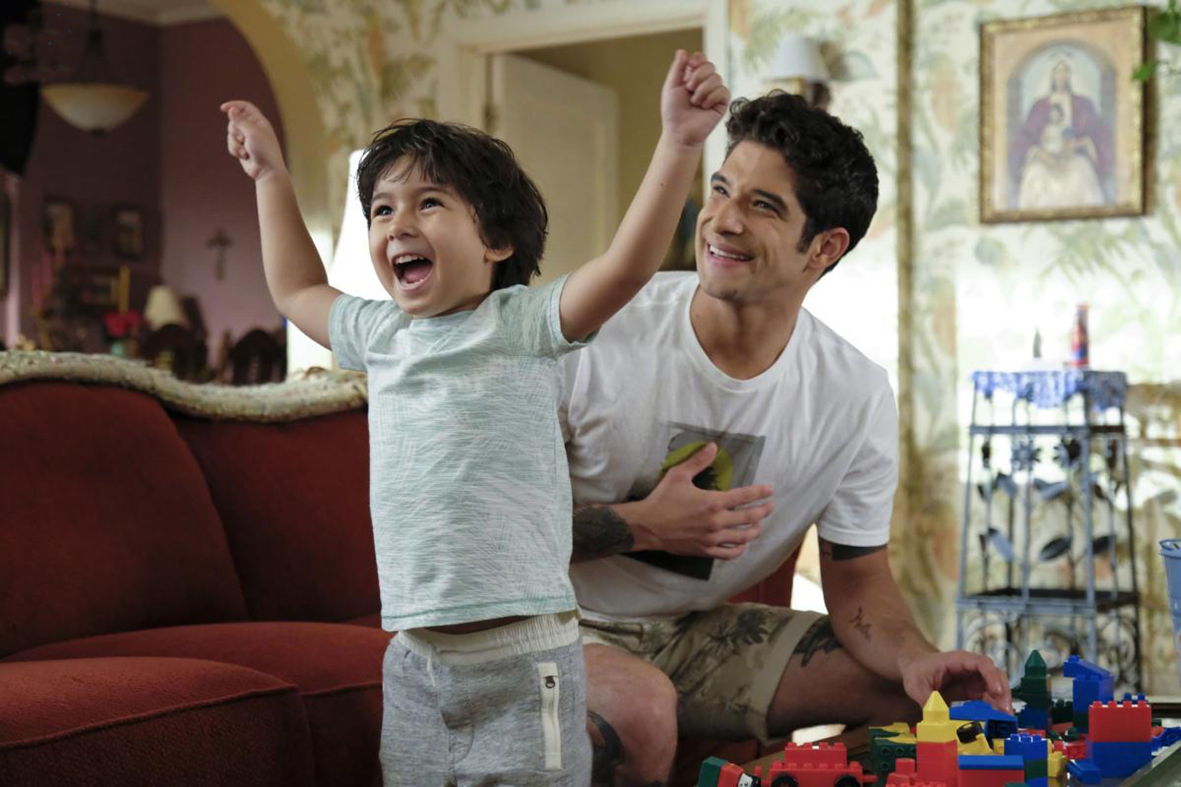 Films Et Séries Tv Avec Tyler Posey Jane The Virgin: Foto Tyler Posey - 121 sobre un total de 356