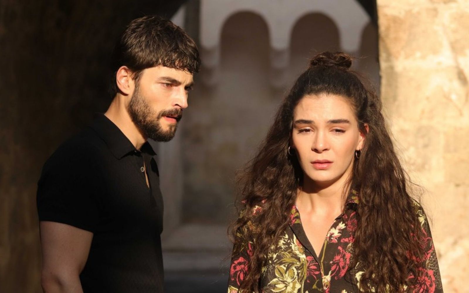 Hercai: Hercai : Foto Akin Akinözü, Ebru Sahin - 2 Sobre Un Total De 77 ...