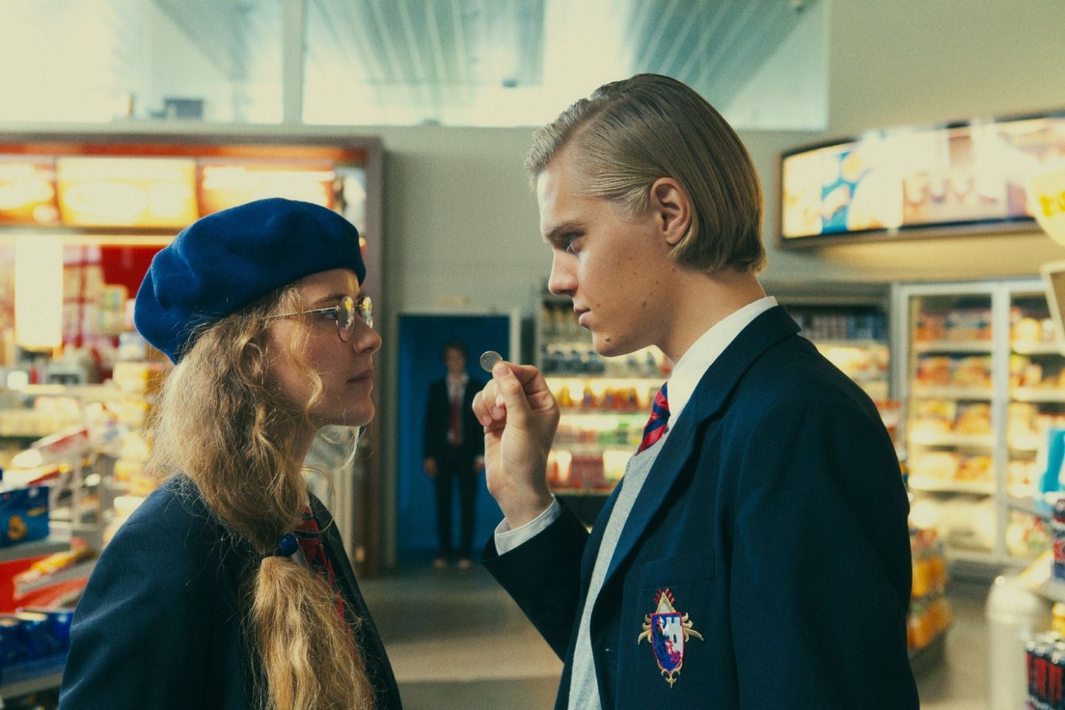 Foto de Jakub Gierszal - Finsterworld : Foto Carla Juri, Jakub Gierszal ...