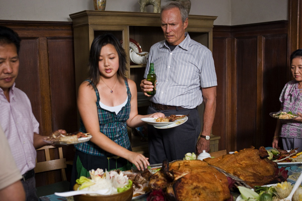 Foto De Ahney Her Gran Torino Foto Ahney Her Clint Eastwood