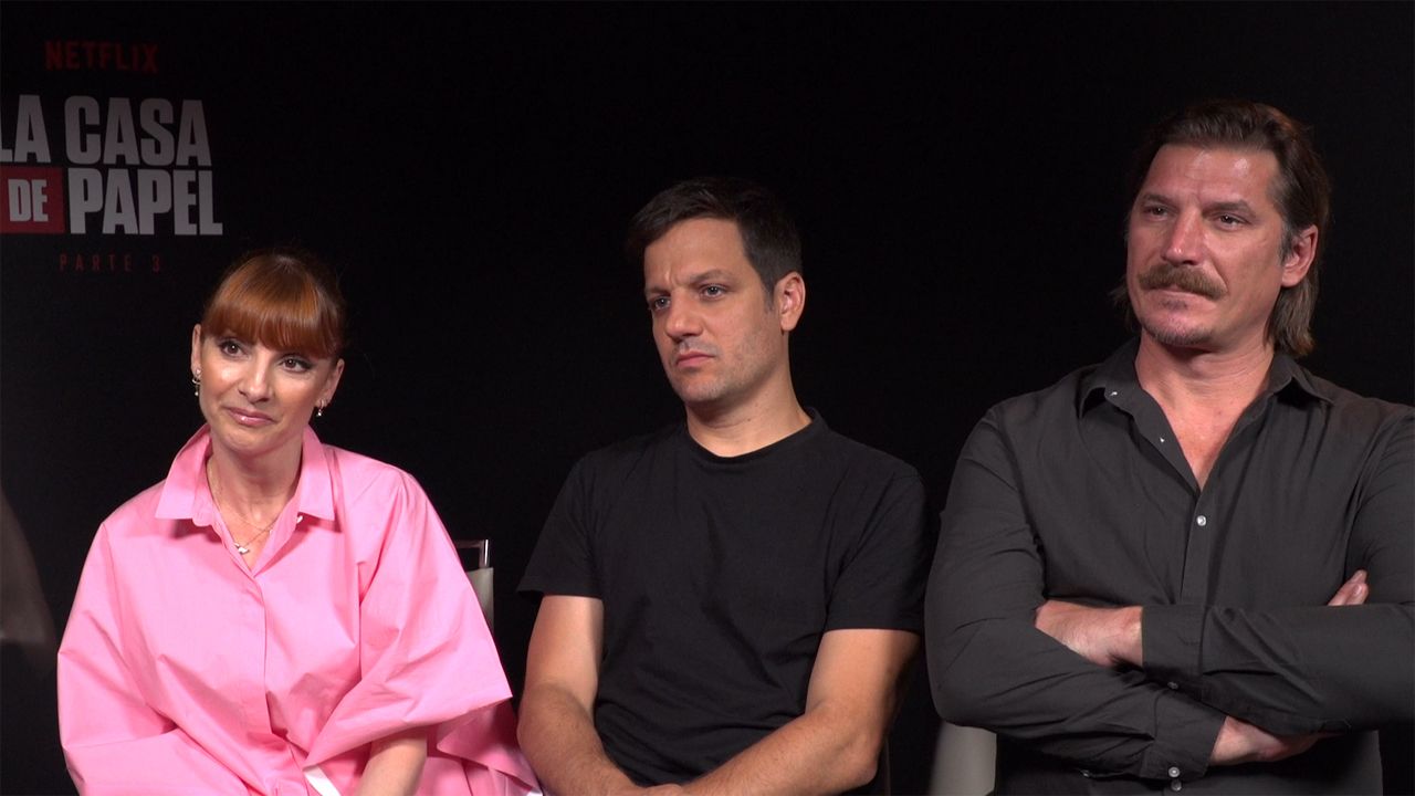 Najwa Nimri Rodrigo De La Serna Y Luka Peros De La Casa De Papel Creo Que Los Fans Nos Van A Odiar Noticias De Series Sensacine Com
