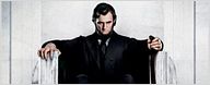 'Abraham Lincoln: cazador de vampiros': ¡¡Los chupasangre inventaron la crema solar!!