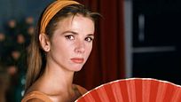 Qué fue de Victoria Abril: vive en París desde los años 80, ha muerto para Almodóvar y es amiga de la polémica Qué fue de Victoria Abril: vive en París desde los años 80, ha muerto para Almodóvar y es amiga de la polémica