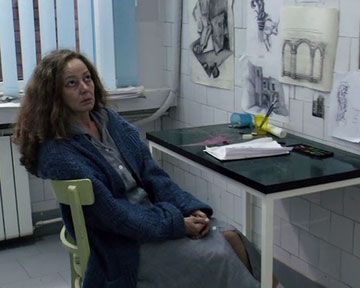 <strong>Devil Inside</strong> Tráiler (2)