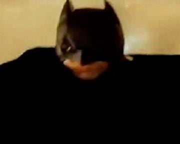 <strong>Batman Begins</strong> Tráiler
