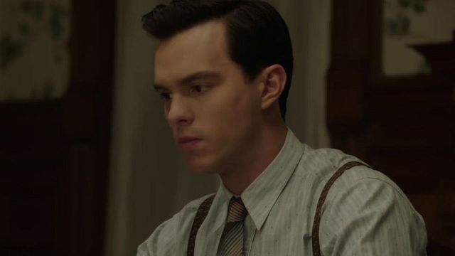 Rebel In The Rye Tráiler VO