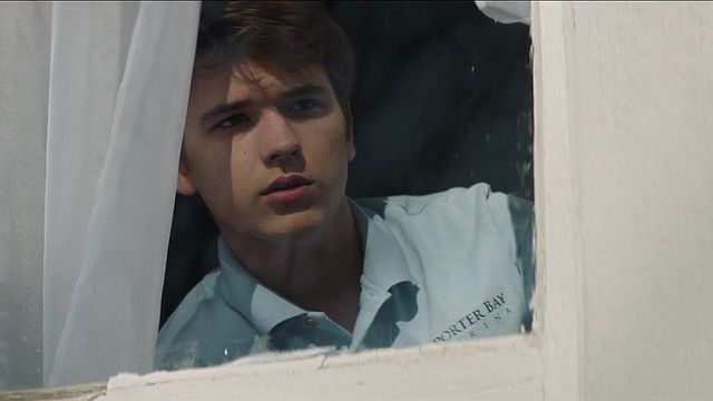 Madre oscura Tráiler VO
