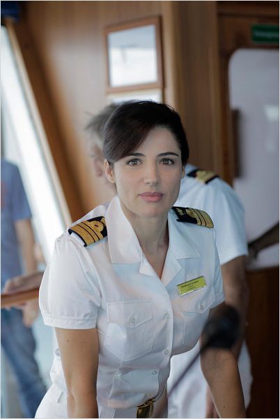 Bienvenue à bord : Foto Eric Lavaine, Luisa Ranieri
