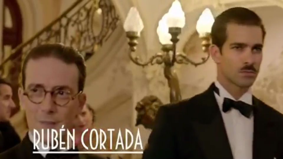 Lo Que Escondían Sus Ojos Reparto