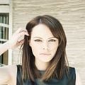 Foto Emily Hampshire