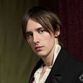 Foto Reeve Carney