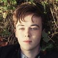Foto Alex Lawther