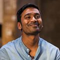 Foto V Dhanush