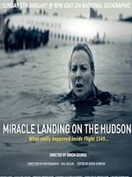 Cartel de Milagro en el río Hudson