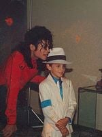 Cartel de Leaving Neverland