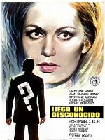 Cartel de LLega un desconocido