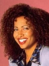 Lisa Nicole Carson