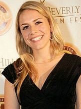 foto de Alix Wilton Regan