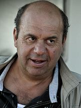 foto de Bernard Destouches