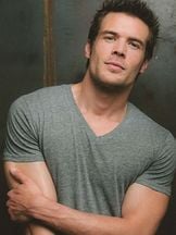 foto de Charlie Weber