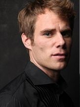 foto de Matthew Wilkas