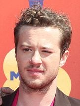 foto de Joseph Quinn