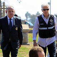 Foto Paul Guilfoyle (II)