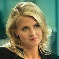 Foto Eliza Coupe