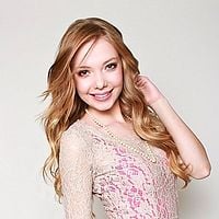 Foto Emilia McCarthy