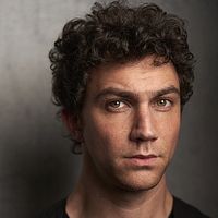 Foto Luke Brandon Field